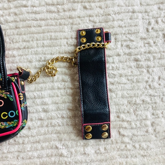 Coogi Mini Bag Chain Wrist Cuff Clutch Vintage Australia Rainbow Logo Black Pink - Picture 12 of 14